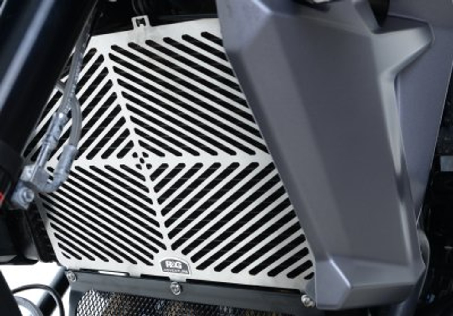 R&G Racing Stainless Steel Radiator Guard for Triumph Tiger 800 / Xrx / 800 Xcx '10-'21 R&G Racing Stainless Steel Radiator Guard for Triumph Tiger 800 / Xrx / 800 Xcx '10-'21